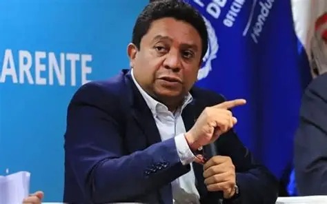 ¡ESTE CONGRESO DE ZAMBRANO ESTÁ LISTO Y SERVIDO PARA PAGAR DEMANDA INTERNACIONAL!: RAMÓN BARRIOS SOBRE DESTITUCIONES CON JUCIO POLITICO