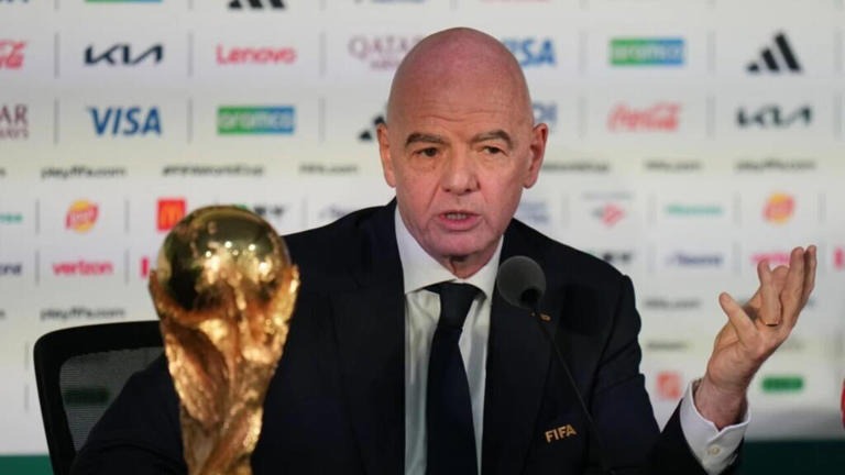 INFANTINO DA ULTIMÁTUM A LAS FEDERACIONES: HASTA EL 19 DE SEPTIEMBRE PARA RESPALDAR LA VENTA PARCIAL DE LA FIFA